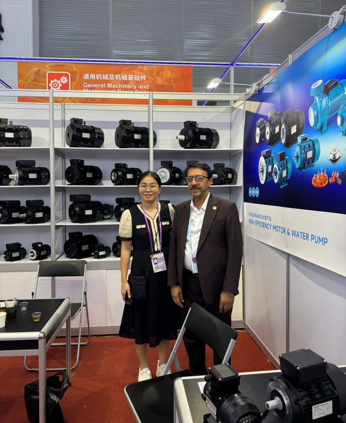 Hollow Shaft Motor 4KW 5.5HP B3 87/61 Hollow Shaft 24mm IP55 Protection 1400rpm Three Phase 380V For Pressure Cleaners And Washing Plants 15